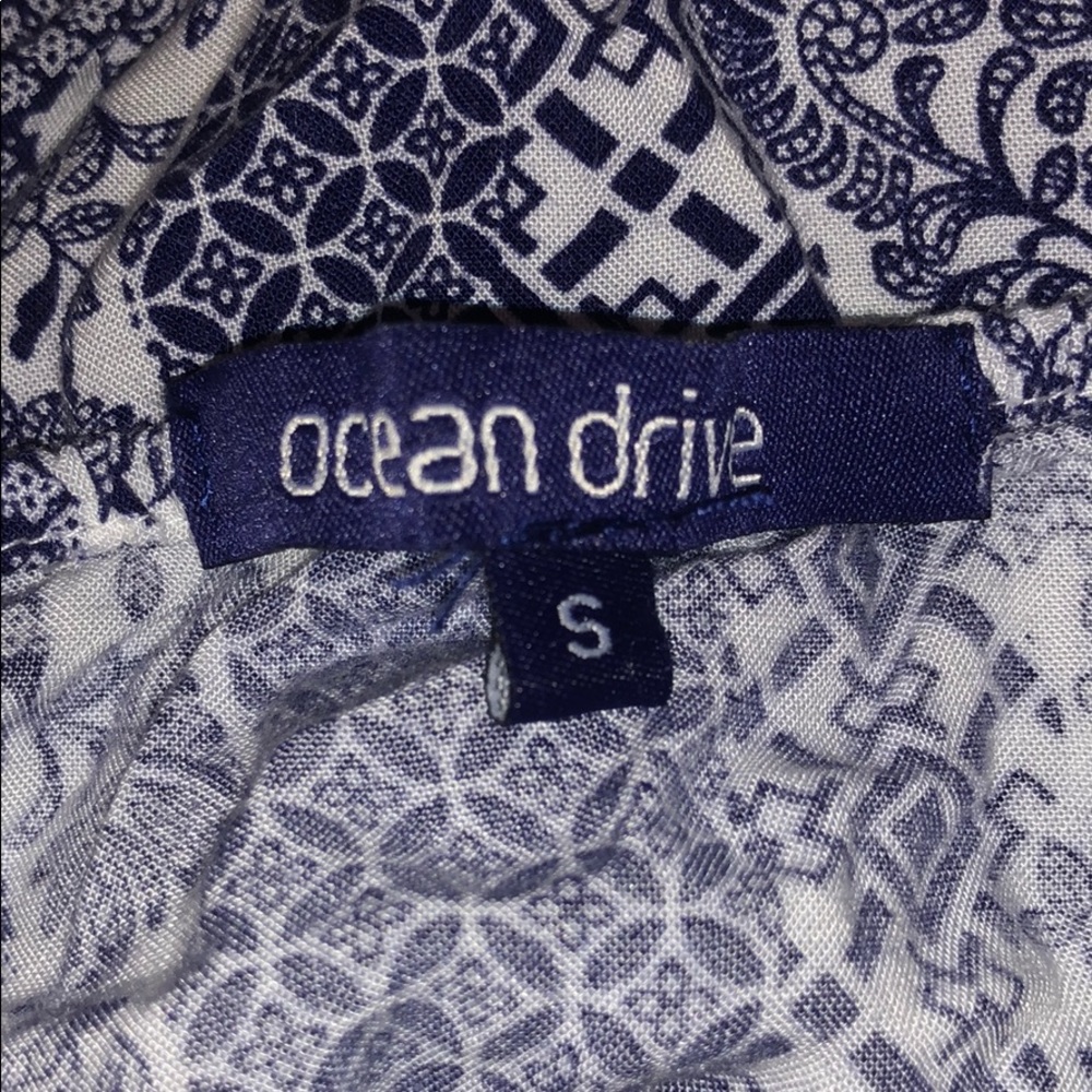 Tank top - Picture 3 of 3